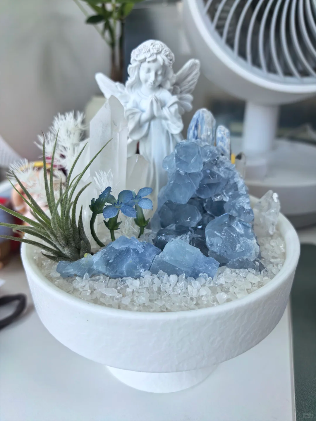 Natural Crystal Micro-landscape: Five Elements Energy Generator & Desk Decor